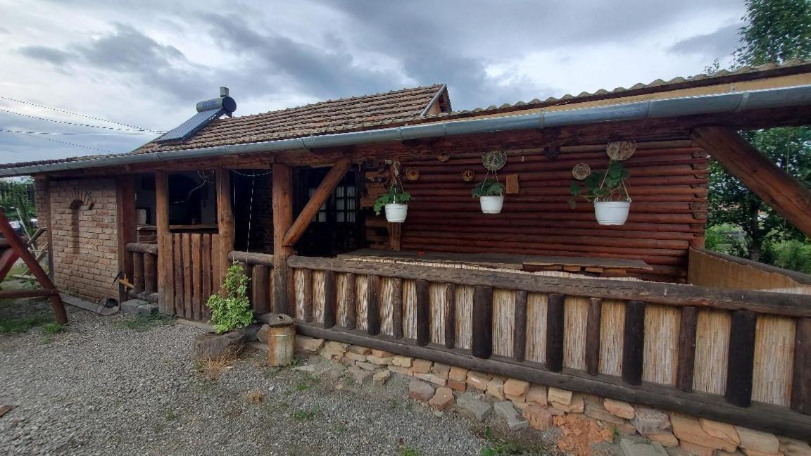 Casa Rustic Feher & Fekete Vendeghazak Sovata Exterior photo