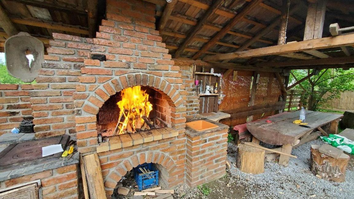 Casa Rustic Feher & Fekete Vendeghazak Sovata Exterior photo