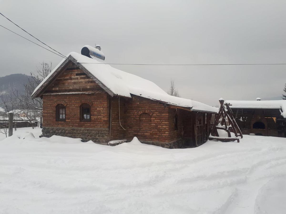 Casa Rustic Feher & Fekete Vendeghazak Sovata Exterior photo